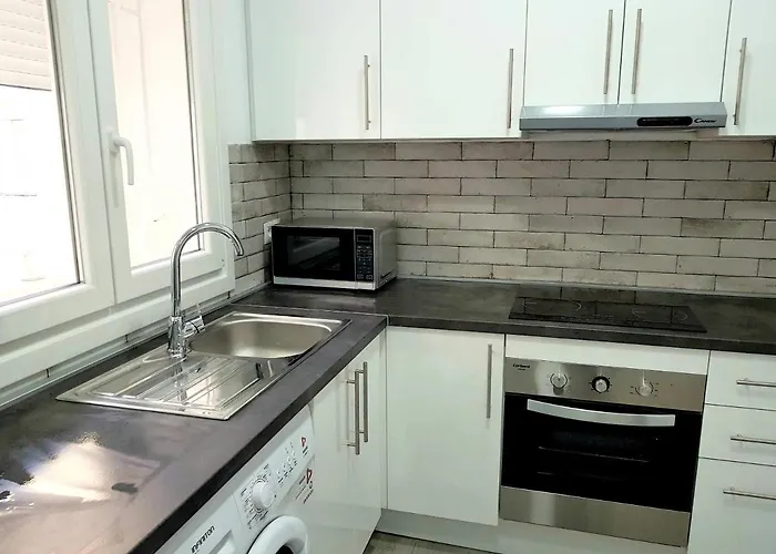 Con Garaje En Centro Historico!! Apartman